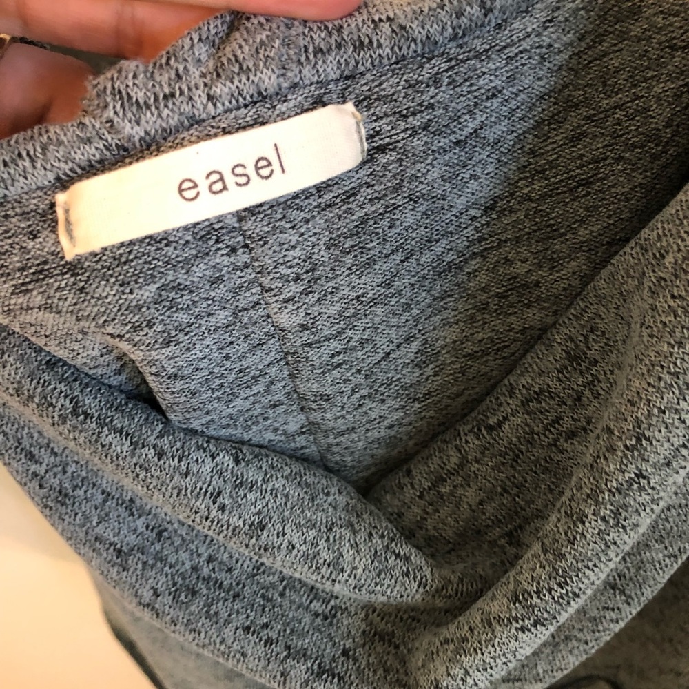 Off Shoulder Sweater/Tunic By Easel - image 4